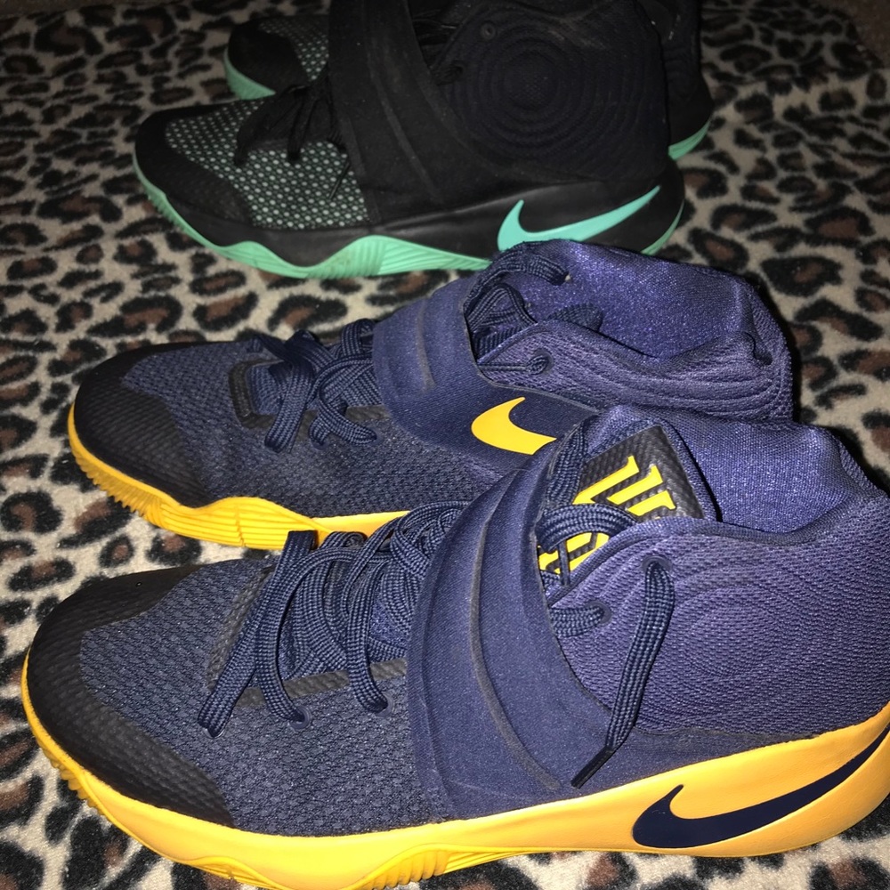 Kyrie 2s